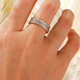 Goldring mit Nieten Cassandra